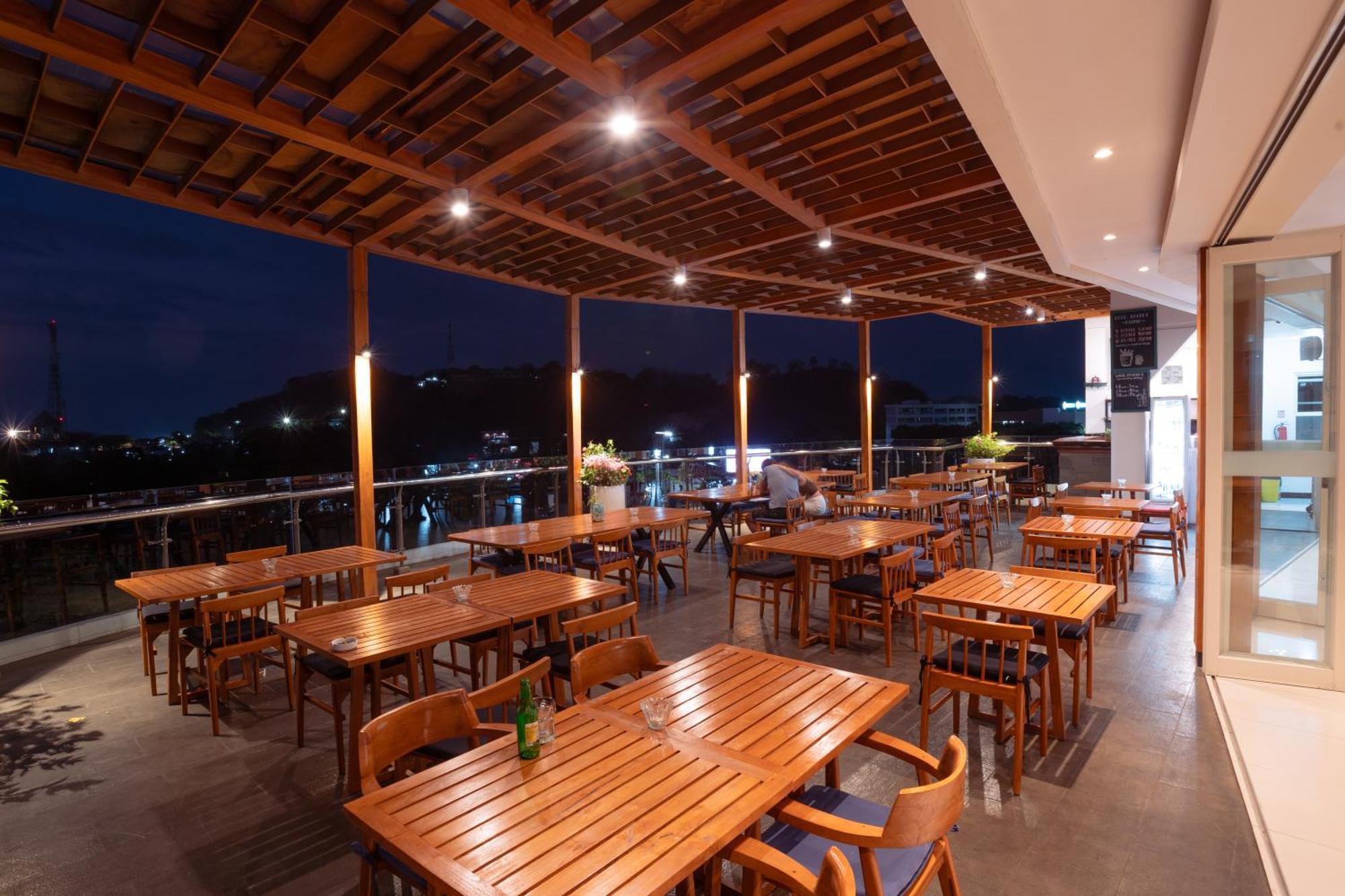 לבואן באג'ו Zasgo Hotel מראה חיצוני תמונה