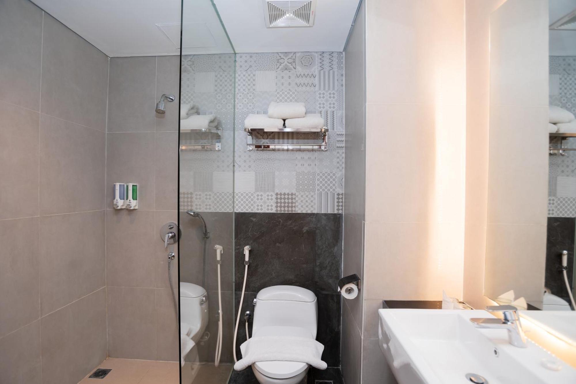 לבואן באג'ו Zasgo Hotel מראה חיצוני תמונה