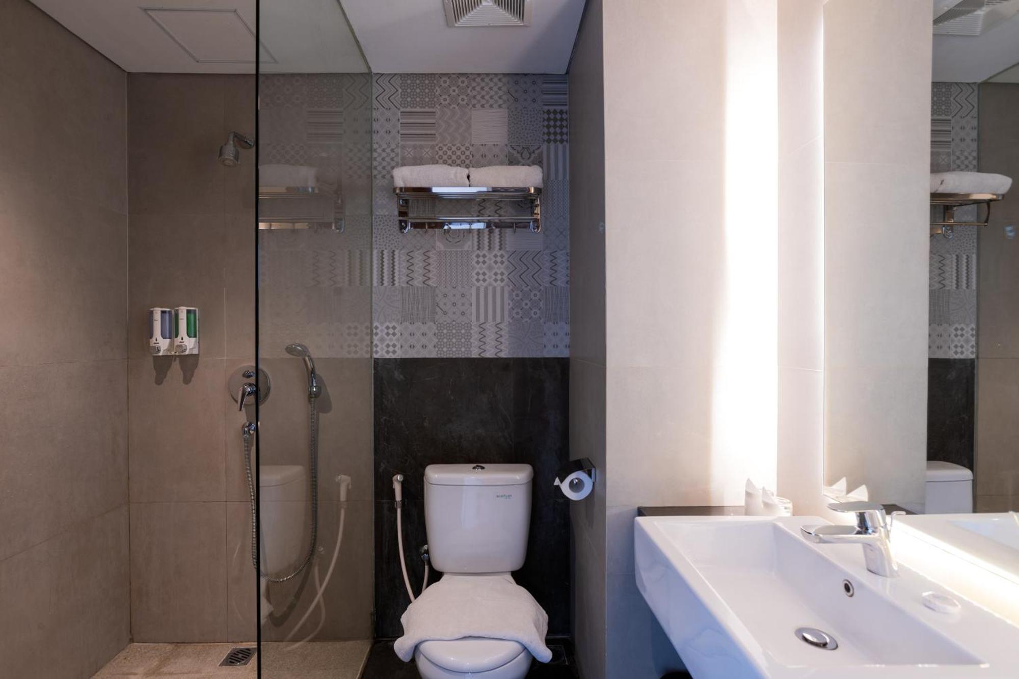 לבואן באג'ו Zasgo Hotel מראה חיצוני תמונה